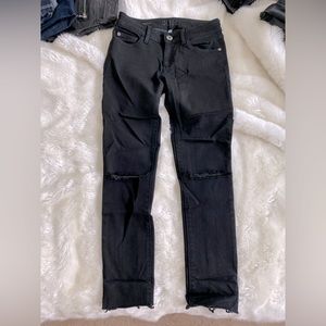 DL1961 skinny ripped